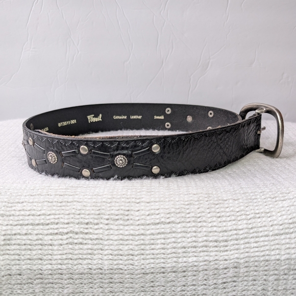 Fossil Black Leather Western Belt with Silver Studded Accents Small - Picture 6 of 7